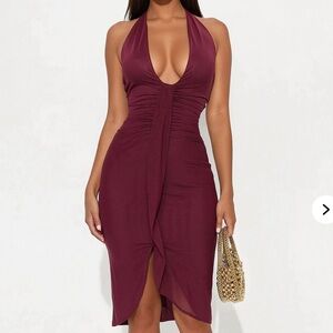 Elegant Burgundy Midi Dress